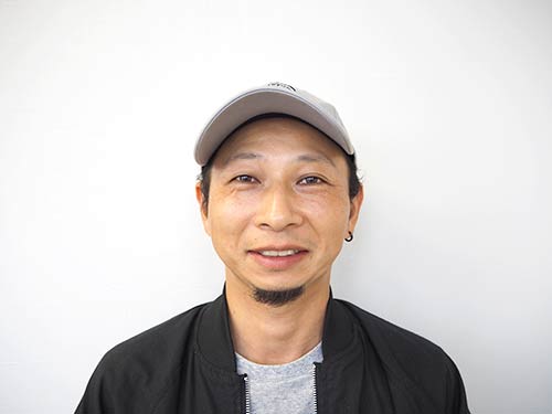 山添さん